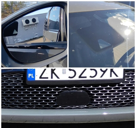 Chrysler Pacifica cena 137900 przebieg: 100000, rok produkcji 2020 z Koszalin małe 667